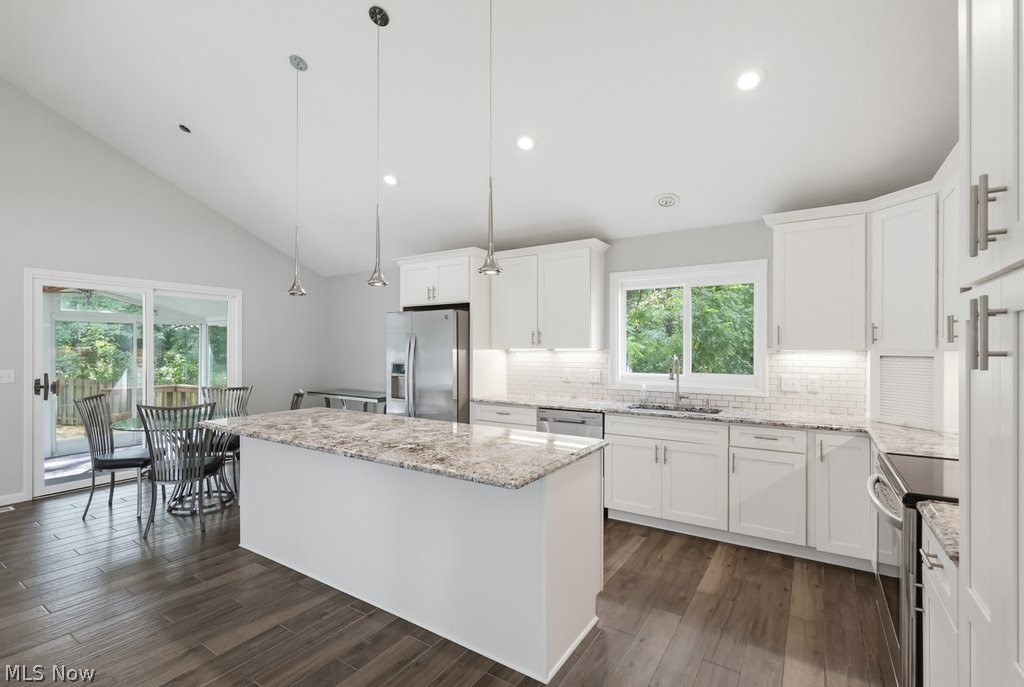 28653 Estates Court Solon OH 44139