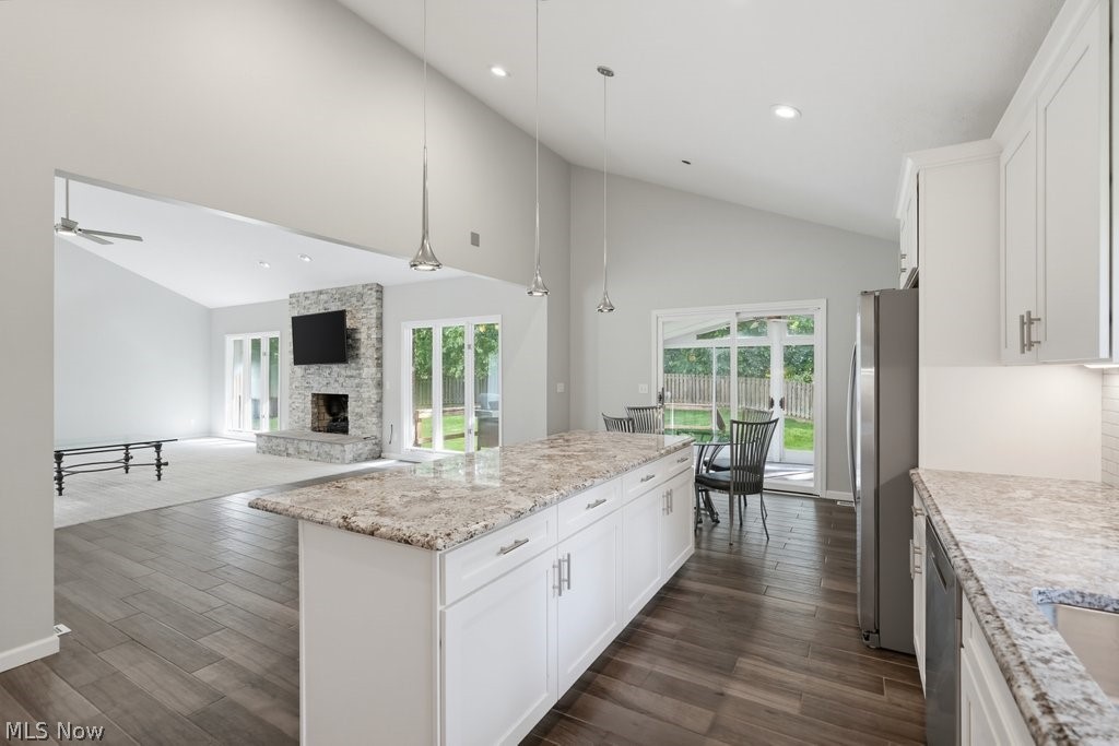 28653 Estates Court Solon OH 44139
