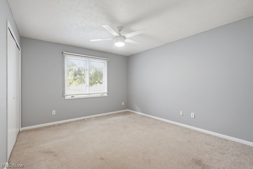 28653 Estates Court Solon OH 44139