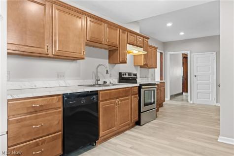 690 Upson Street Akron OH 44305