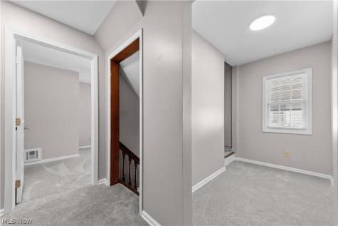 690 Upson Street Akron OH 44305