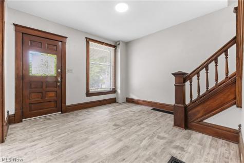 690 Upson Street Akron OH 44305