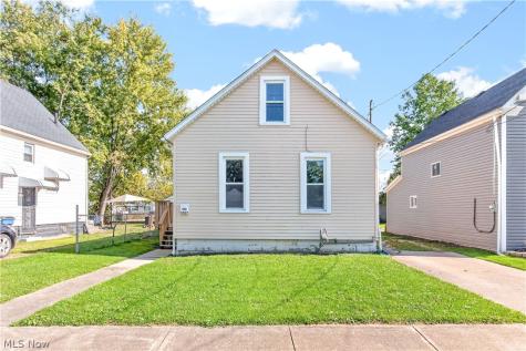 3527 Clifton Avenue Lorain OH 44055