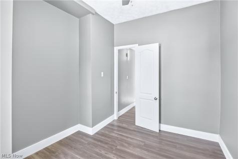 3527 Clifton Avenue Lorain OH 44055