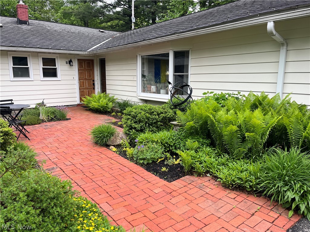 22 Ridgecrest Drive Chagrin Falls OH 44022