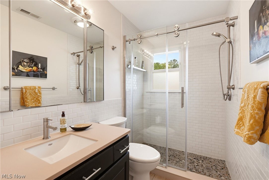 22 Ridgecrest Drive Chagrin Falls OH 44022