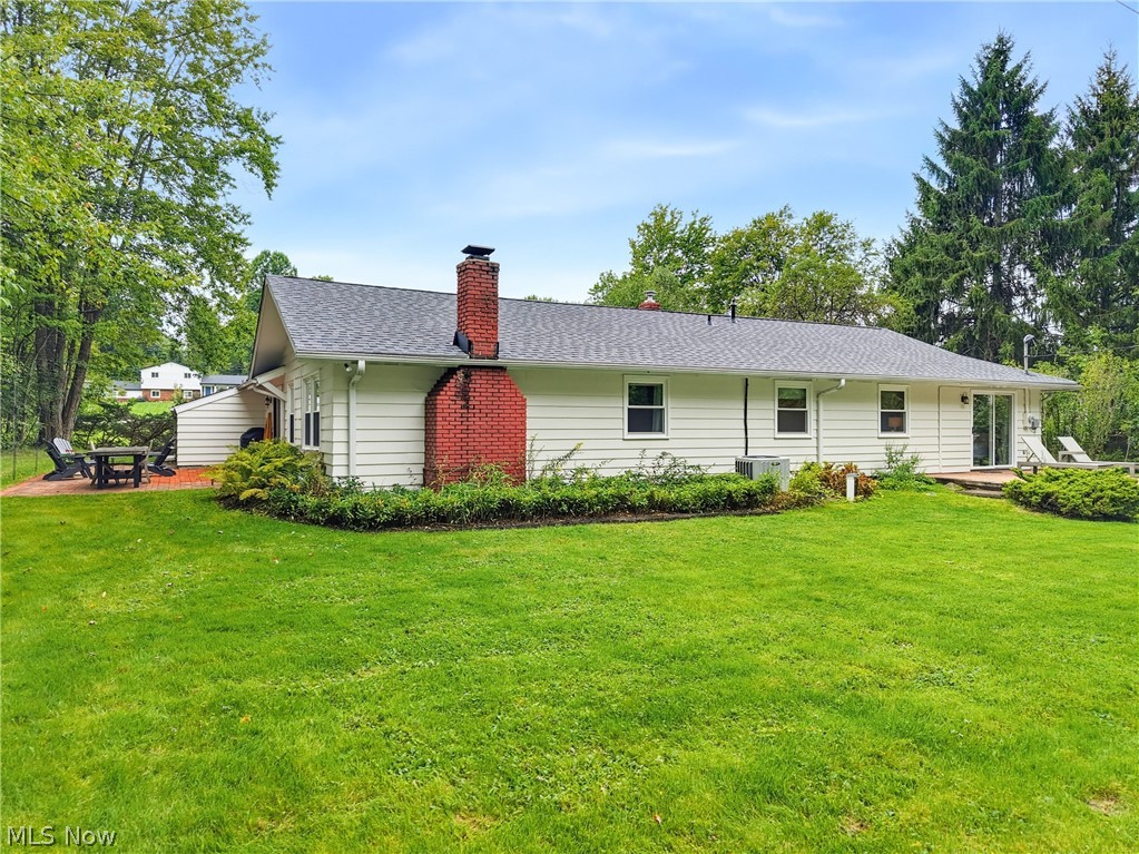 22 Ridgecrest Drive Chagrin Falls OH 44022