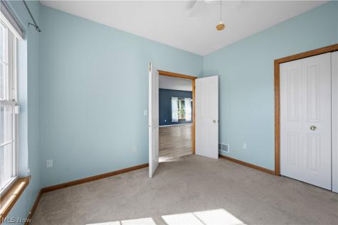 558 Mountain Lion Drive Lagrange OH 44050