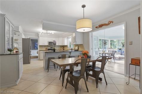 176 N Hayden Hudson OH 44236