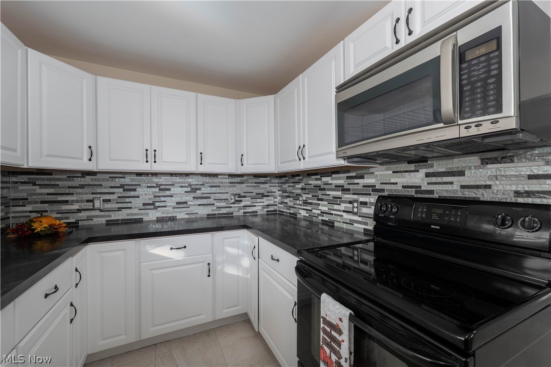 1246 Valleyview Avenue SW Canton OH 44710