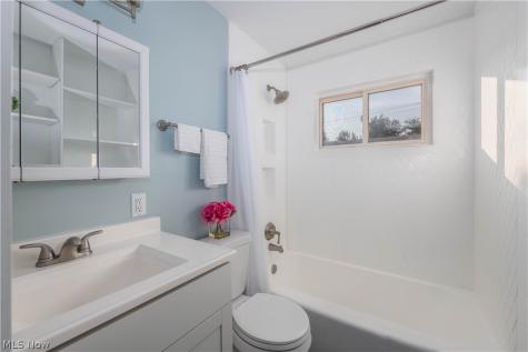 1246 Valleyview Avenue SW Canton OH 44710