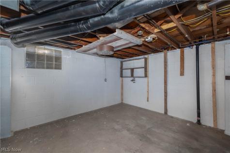 1246 Valleyview Avenue SW Canton OH 44710