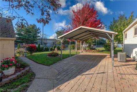 1246 Valleyview Avenue SW Canton OH 44710