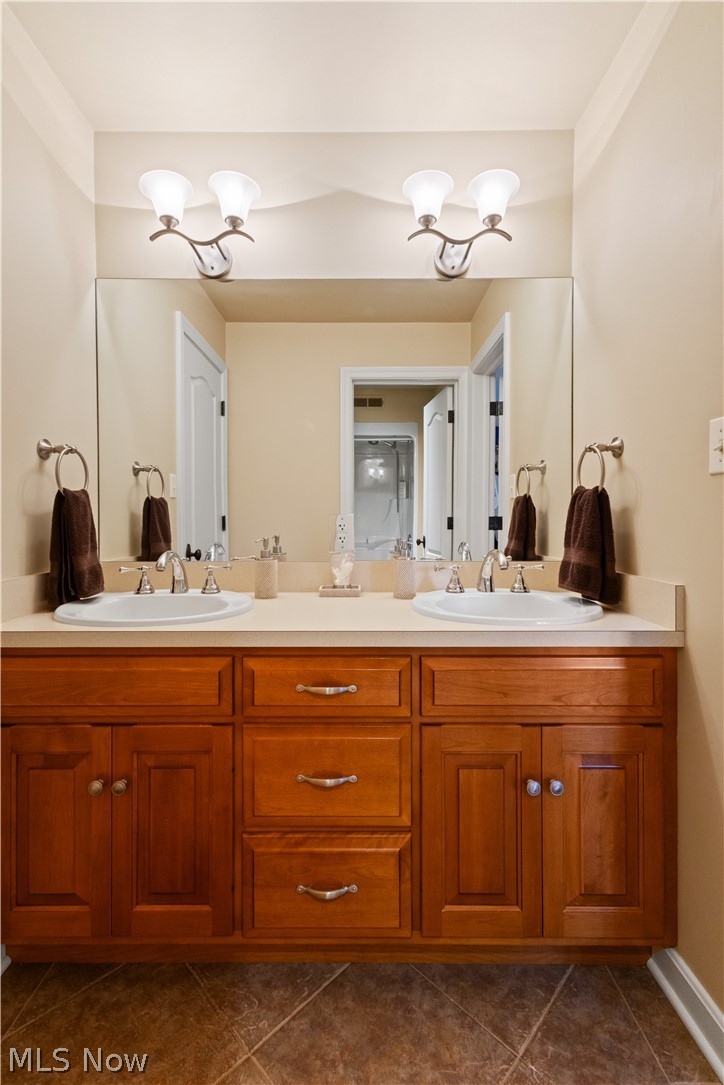 255 Cara Place Wintersville OH 43953
