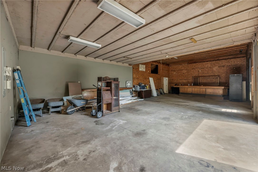 6940 Lake Rd W Ashtabula OH 44004