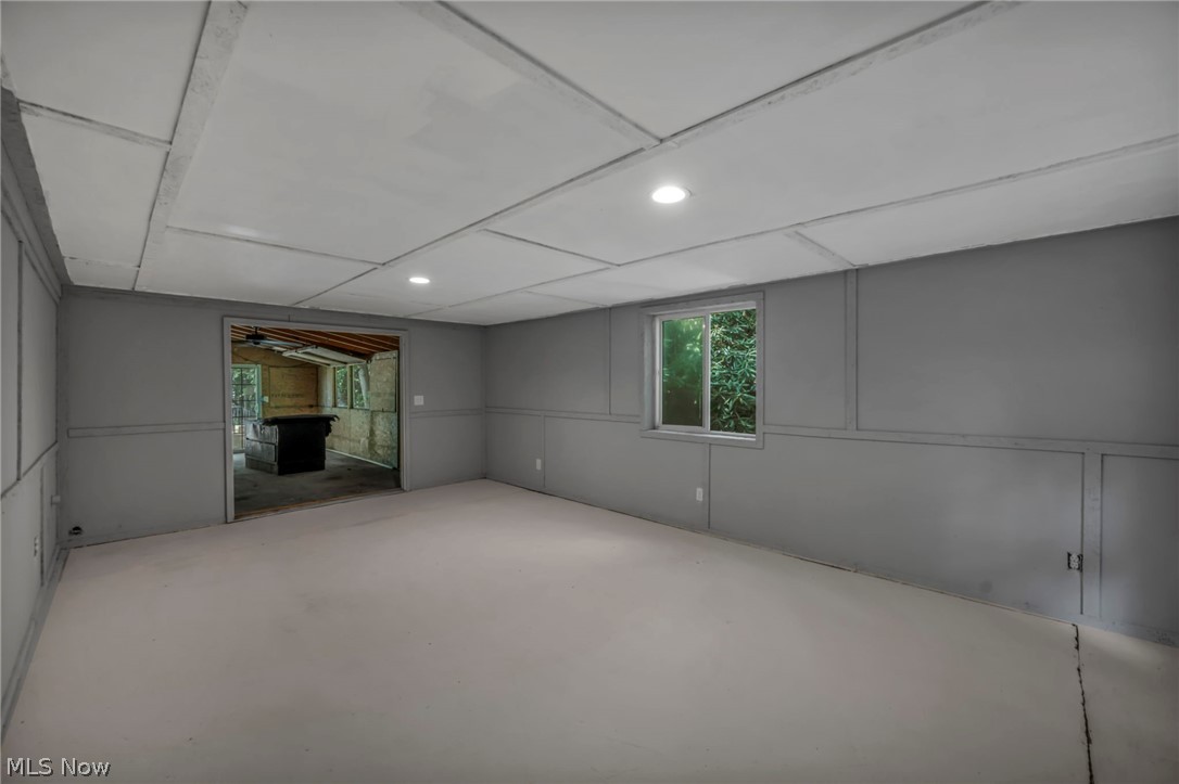 6940 Lake Rd W Ashtabula OH 44004