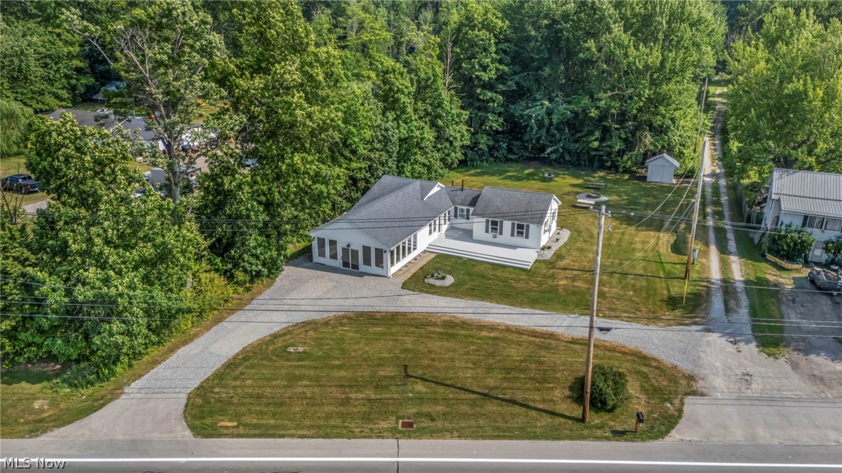 6940 Lake Rd W Ashtabula OH 44004