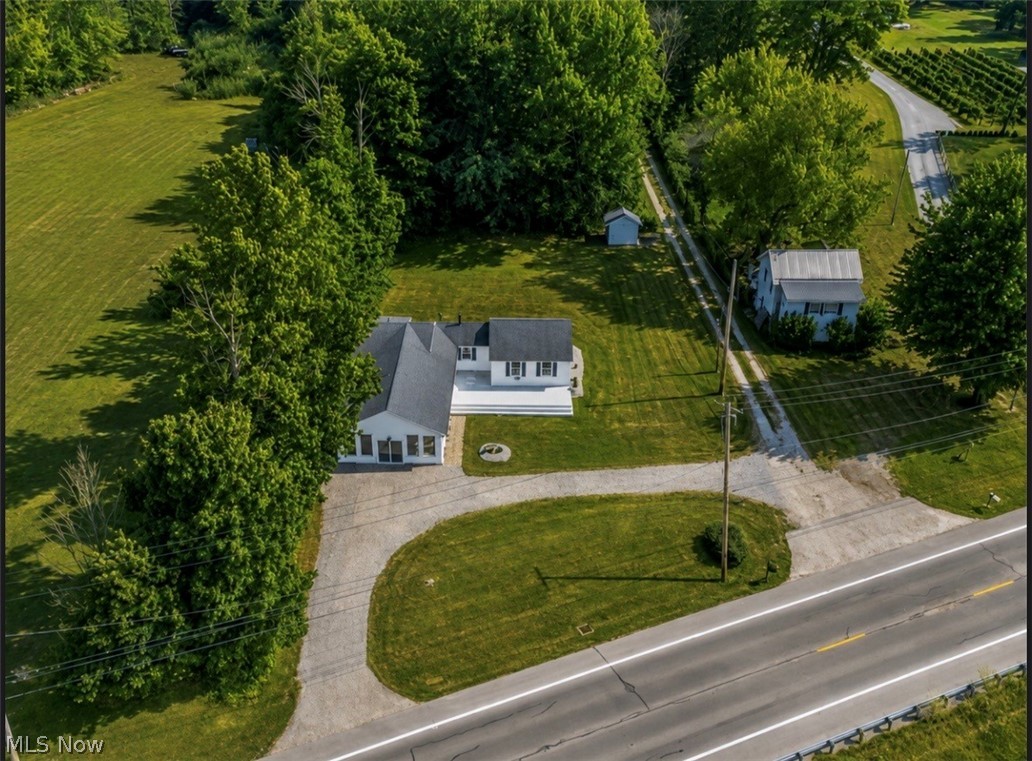 6940 Lake Rd W Ashtabula OH 44004