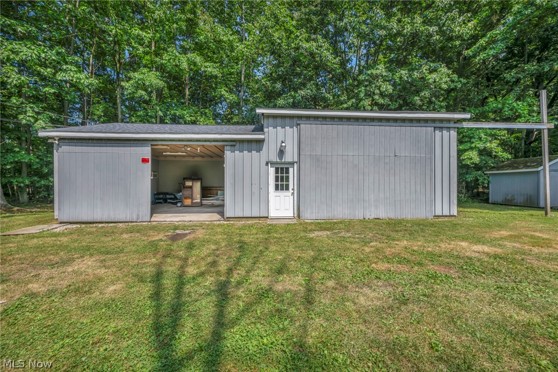 6940 Lake Rd W Ashtabula OH 44004