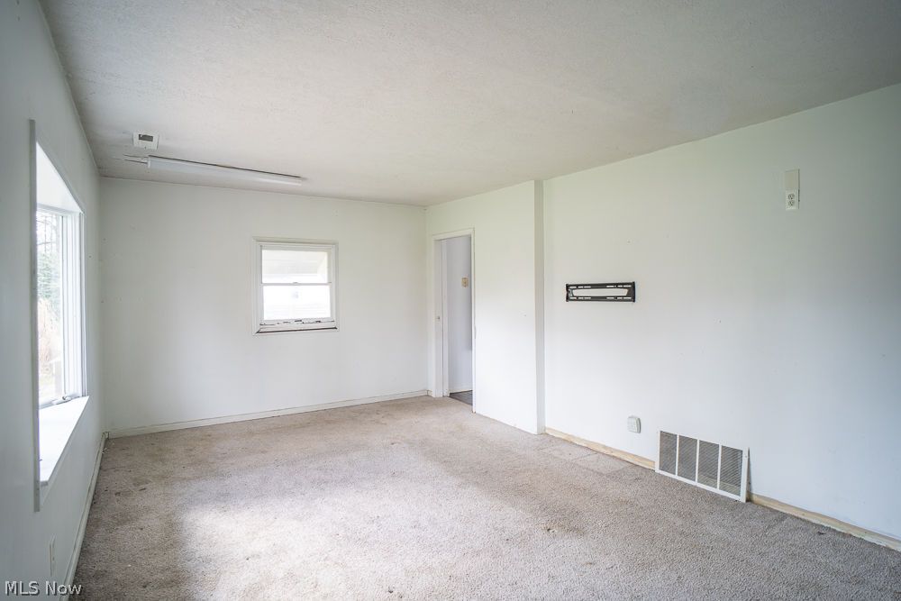 848 Schocalog Road Akron OH 44320
