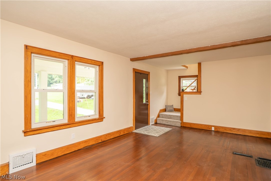 785 Chenoweth Extension Akron OH 44319