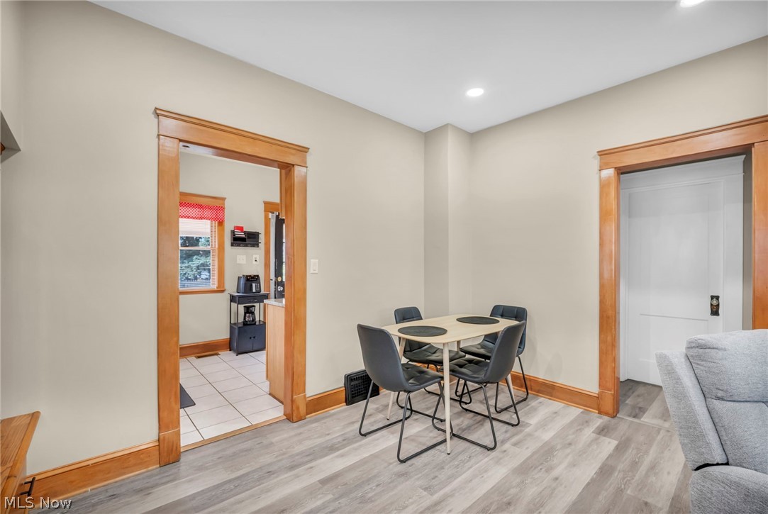 10823 Plymouth Avenue Cleveland OH 44125