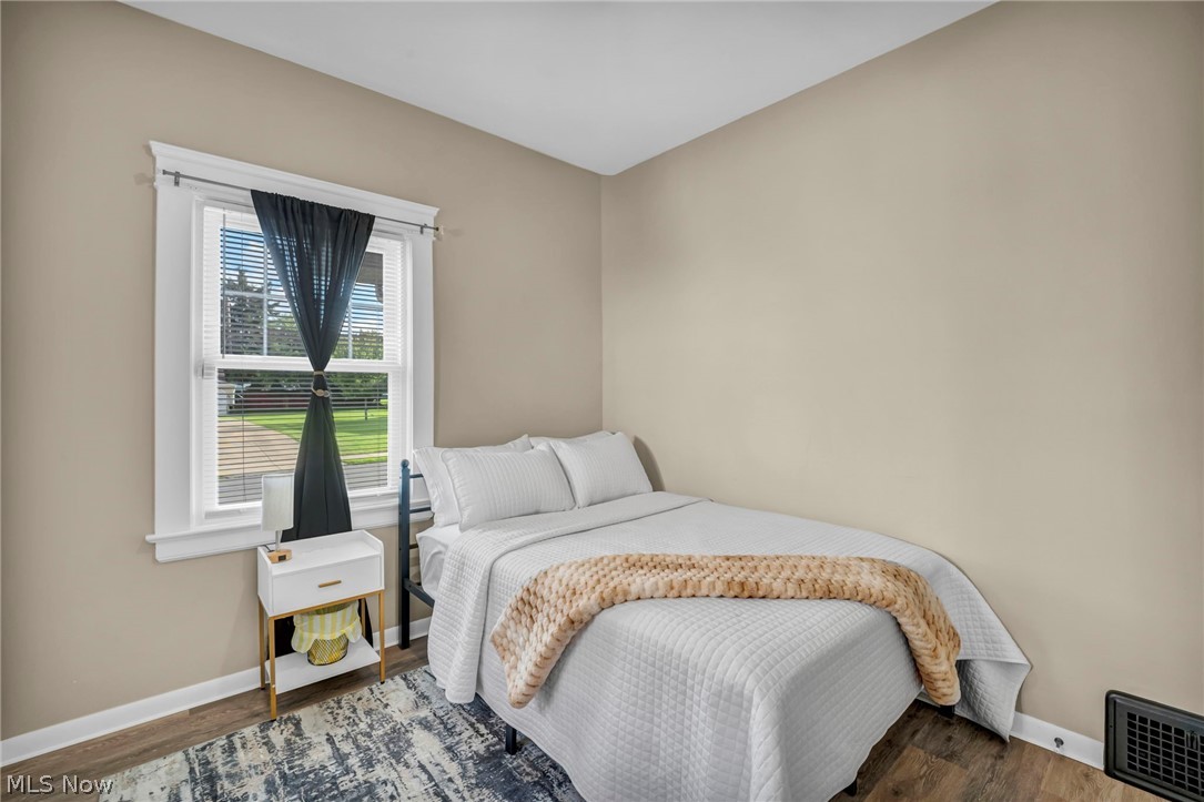 10823 Plymouth Avenue Cleveland OH 44125