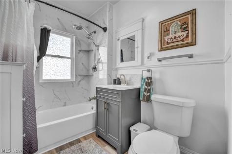 10823 Plymouth Avenue Cleveland OH 44125