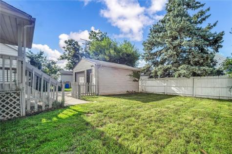 10823 Plymouth Avenue Cleveland OH 44125