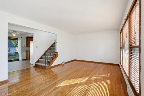 23881 Puritan Avenue Euclid OH 44123