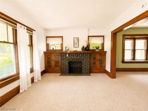 684 Dayton Street Akron OH 44310