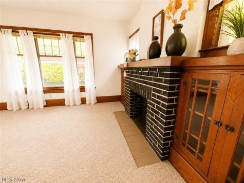 684 Dayton Street Akron OH 44310