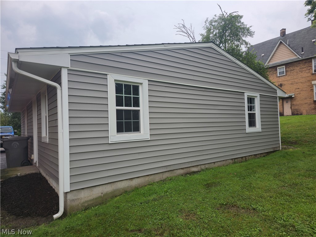 356 Randolph Street Youngstown OH 44509