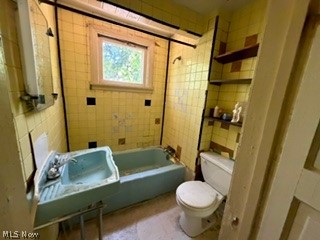 856 E 210th Street Euclid OH 44119