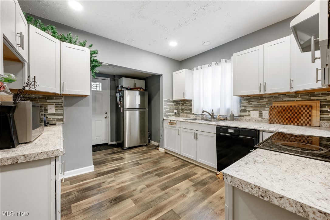 994 Moeller Avenue Akron OH 44307