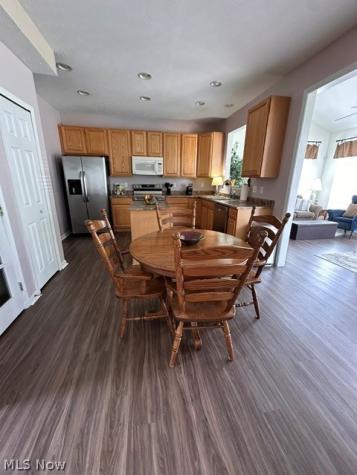 566 Colonial Drive Painesville OH 44077