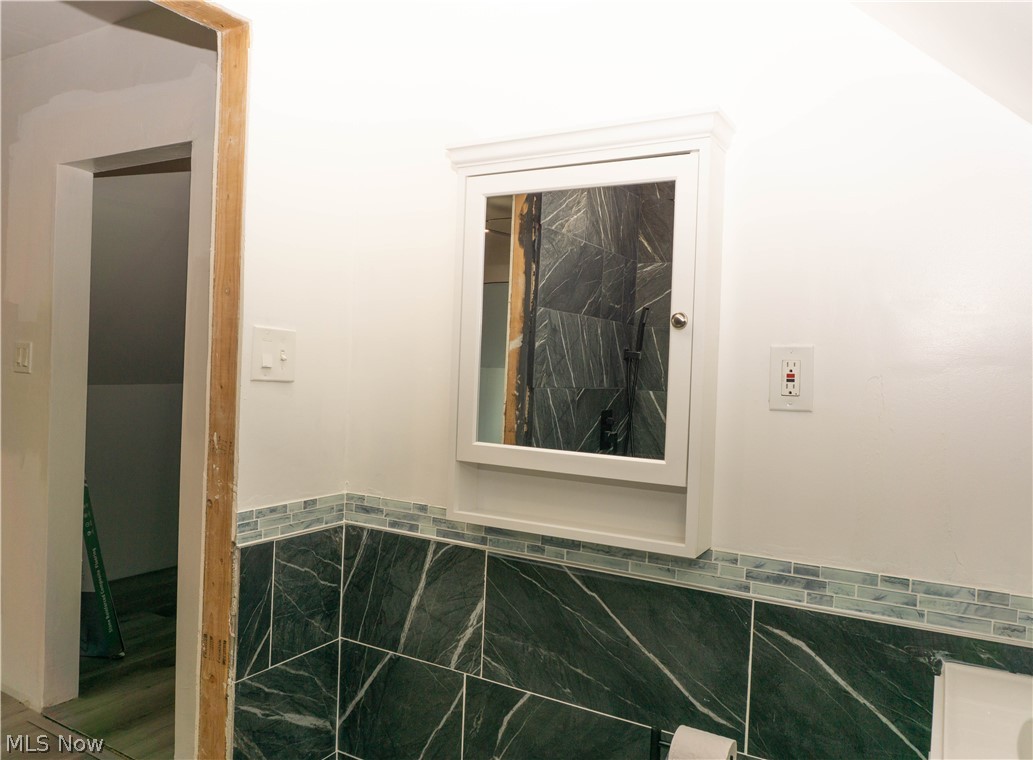5416 Stanard Cleveland OH 44103