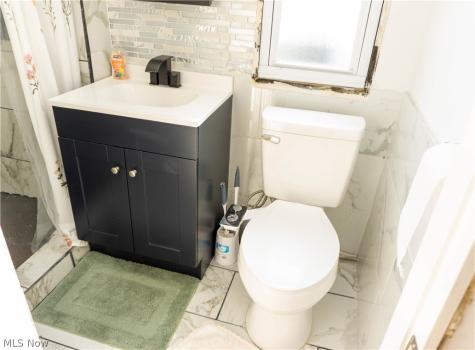 5416 Stanard Cleveland OH 44103