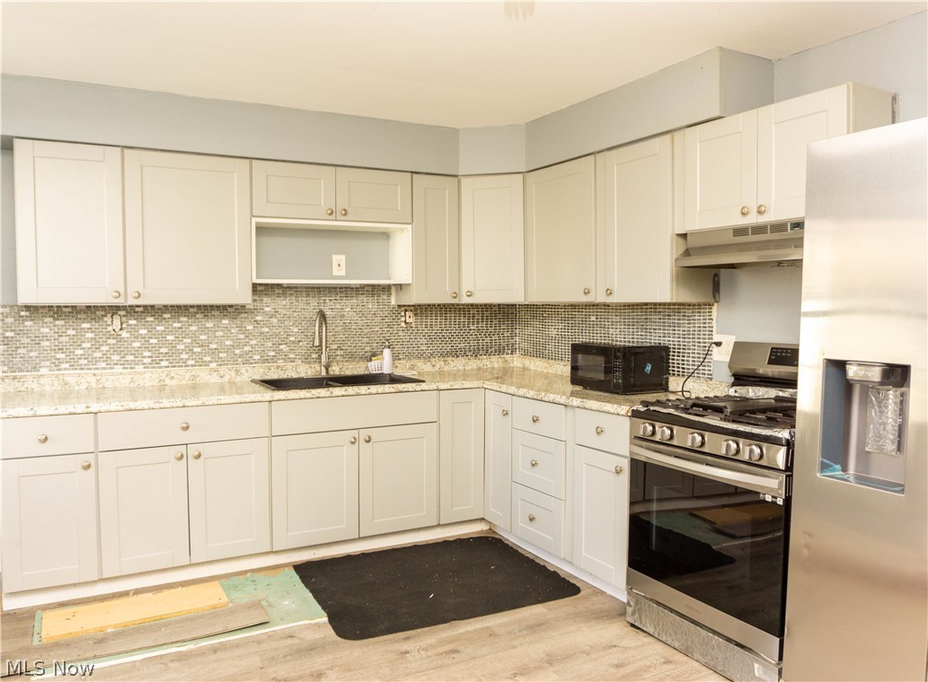 5416 Stanard Cleveland OH 44103