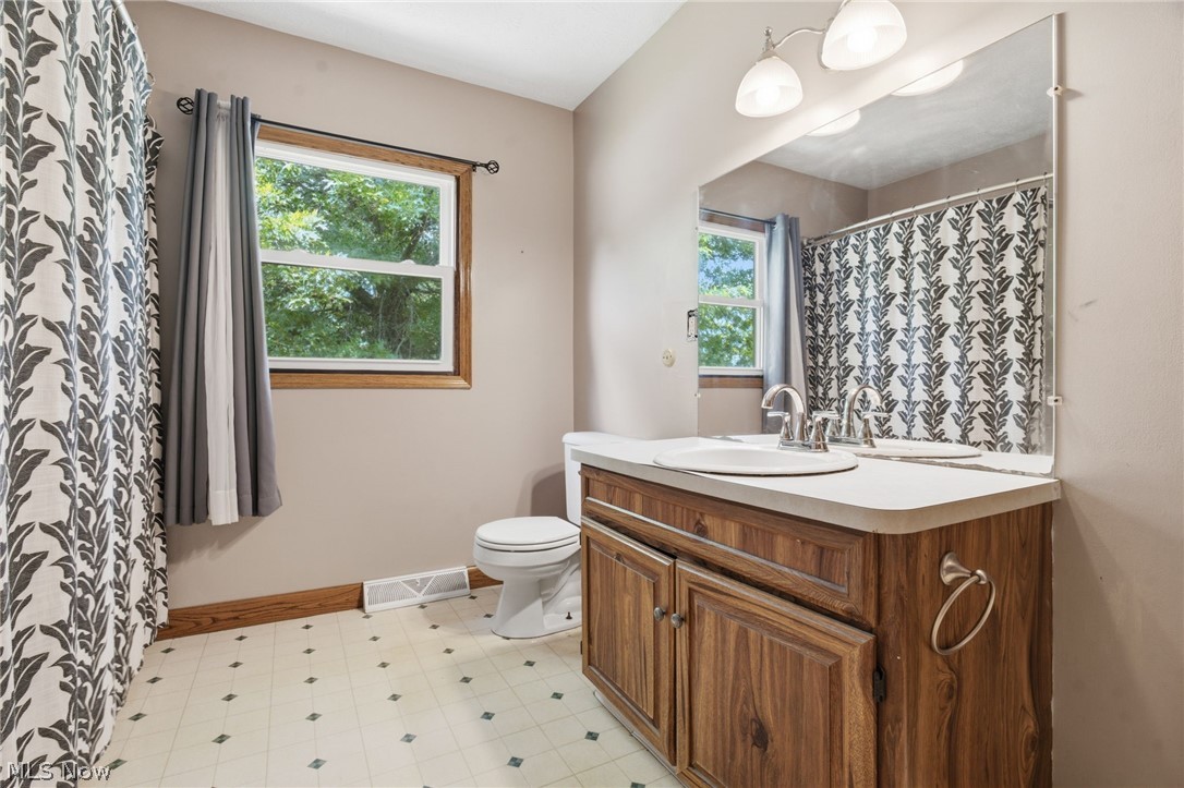 8694 Lansdale Avenue NW North Canton OH 44720