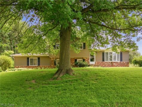 8694 Lansdale Avenue NW North Canton OH 44720