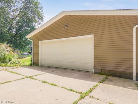 8694 Lansdale Avenue NW North Canton OH 44720