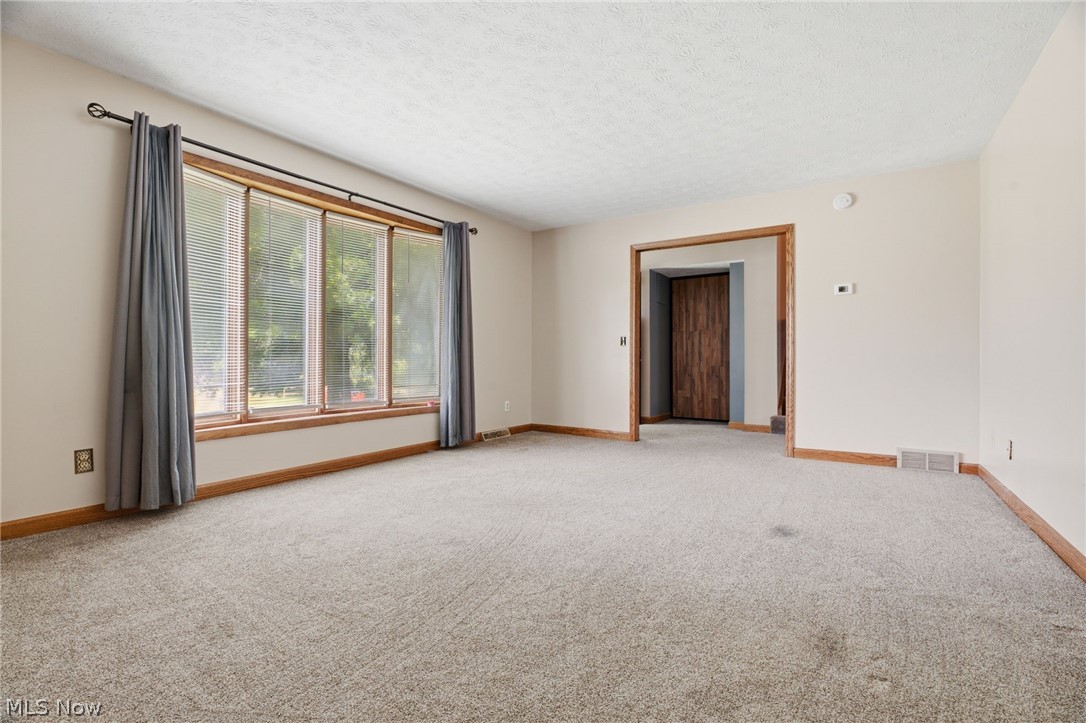8694 Lansdale Avenue NW North Canton OH 44720