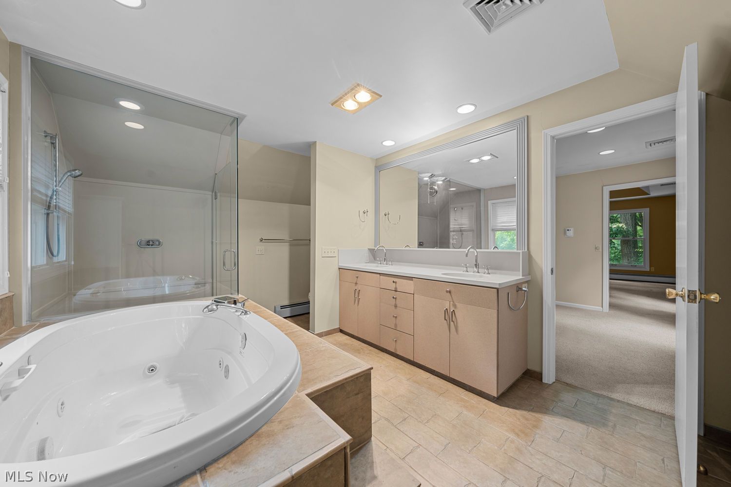 1 Whisperwood Lane Hunting Valley OH 44022