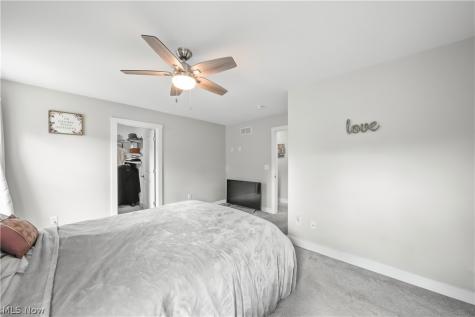 1010 Ashwood Lane Streetsboro OH 44241