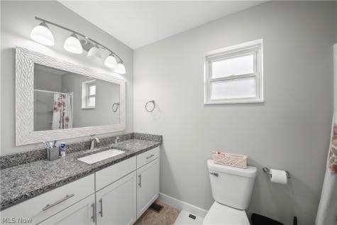 1010 Ashwood Lane Streetsboro OH 44241