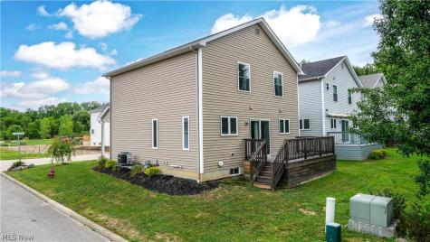 1010 Ashwood Lane Streetsboro OH 44241