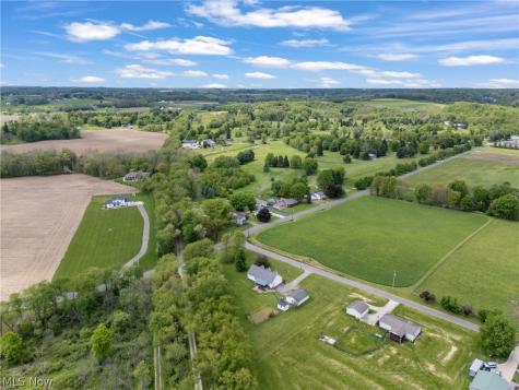 14338 Crowl Street SE Minerva OH 44657