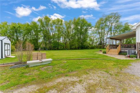 14338 Crowl Street SE Minerva OH 44657