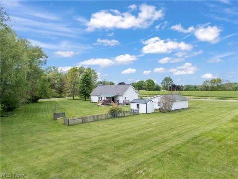 14338 Crowl Street SE Minerva OH 44657